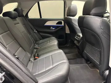 MERCEDES-BENZ GLE350 e 4M  1. HAND PANO DISTR  360 KAMERA