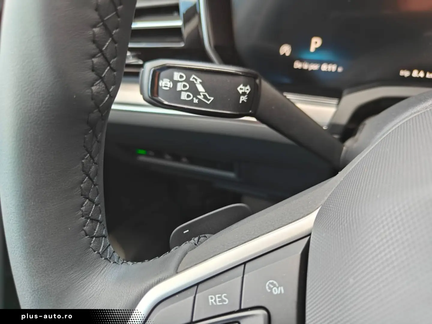 Volkswagen Touareg - Autoturism NOU - TVA deductibil