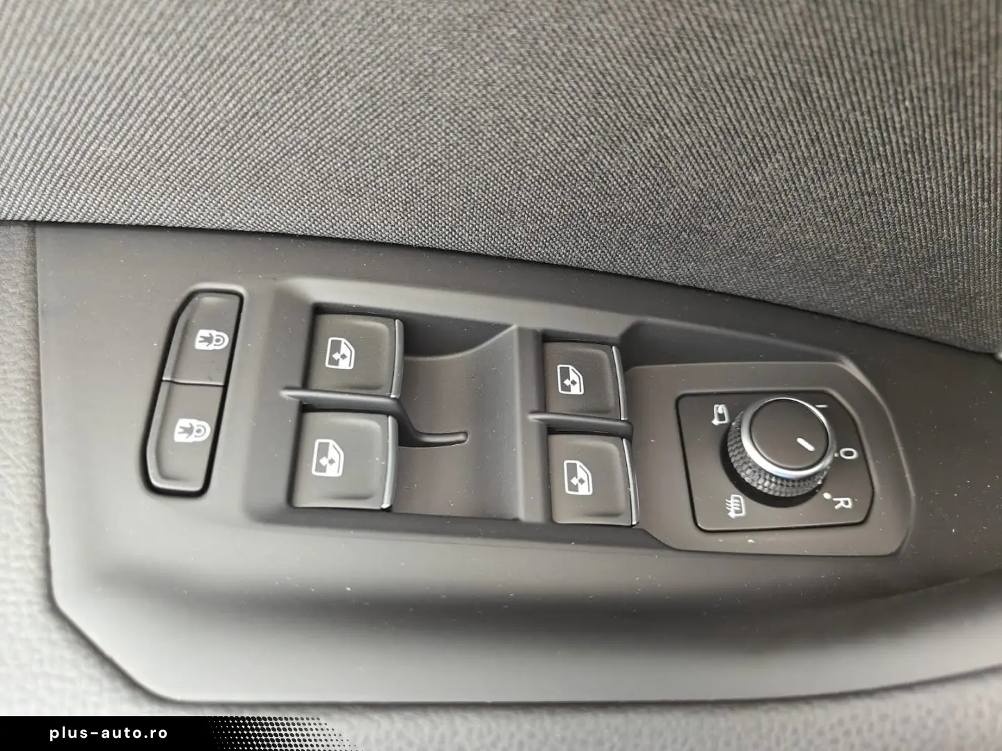 Volkswagen Touareg - Autoturism NOU - TVA deductibil