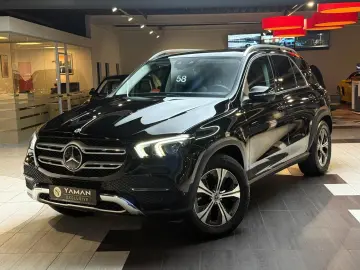 MERCEDES-BENZ GLE 350 e 4M Pano Head-up Burmester Distronic
