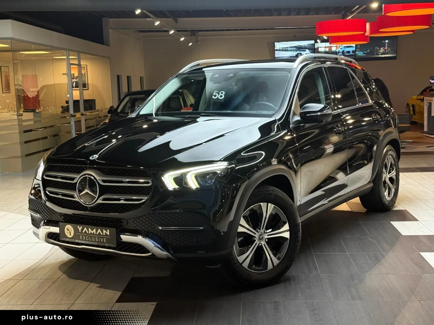 MERCEDES-BENZ GLE 350 e 4M Pano Head-up Burmester Distronic