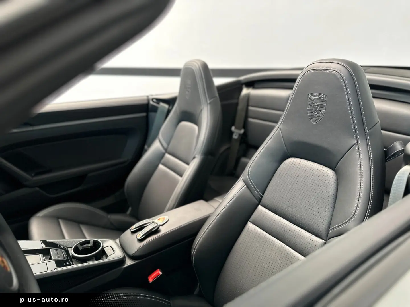 PORSCHE 992 Carrera 4S Cabriolet Navi Matrix-LED Leder
