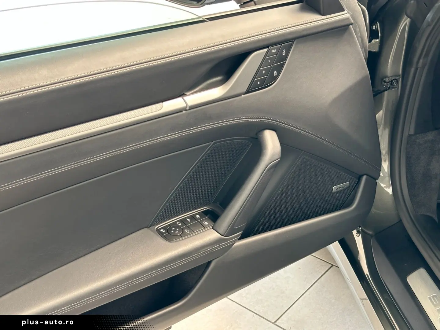 PORSCHE 992 Carrera 4S Cabriolet Navi Matrix-LED Leder