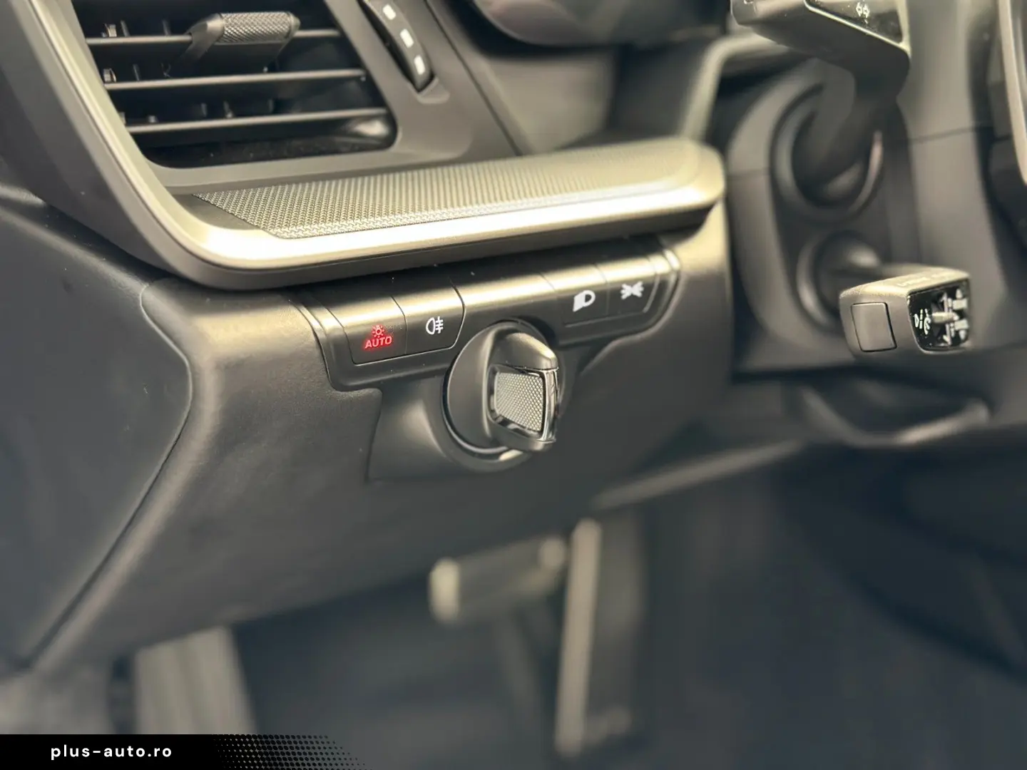 PORSCHE 992 Carrera 4S Cabriolet Navi Matrix-LED Leder