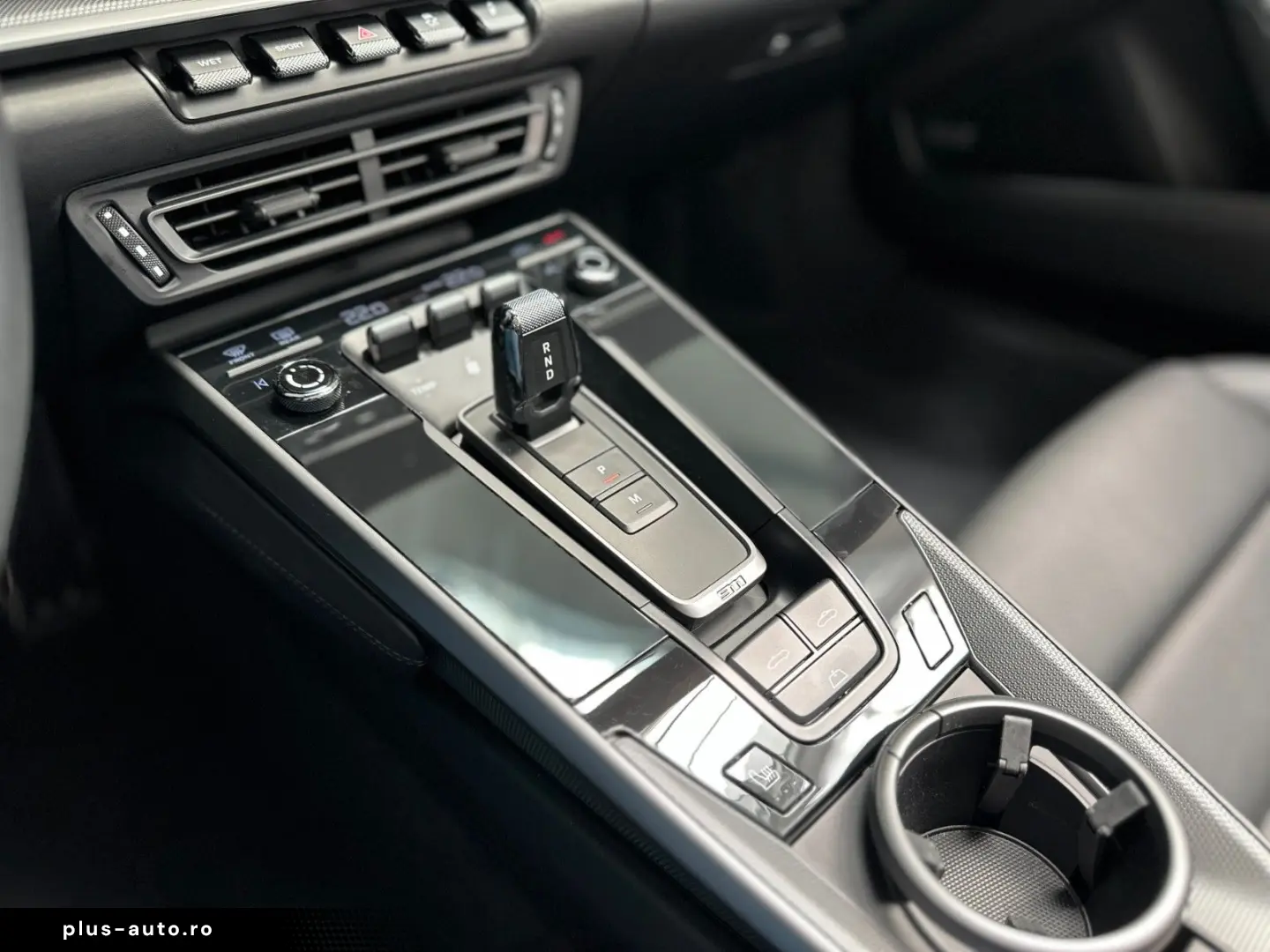 PORSCHE 992 Carrera 4S Cabriolet Navi Matrix-LED Leder