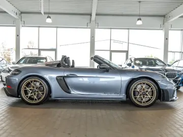 PORSCHE 718 Boxster Spyder RS Weissach Sichtcarbon