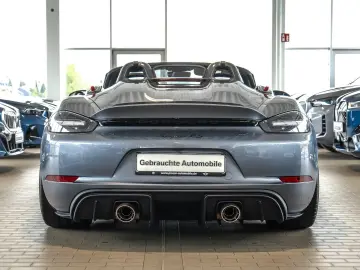 PORSCHE 718 Boxster Spyder RS Weissach Sichtcarbon