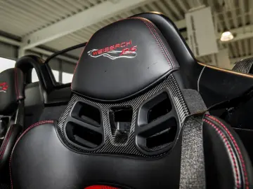 PORSCHE 718 Boxster Spyder RS Weissach Sichtcarbon