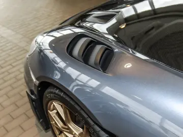 PORSCHE 718 Boxster Spyder RS Weissach Sichtcarbon