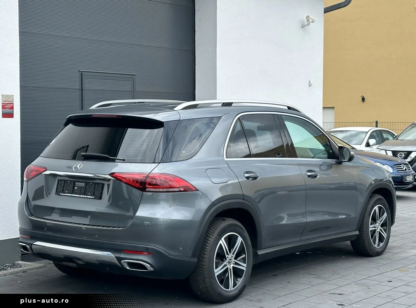 MERCEDES-BENZ GLE 300 d 4Matic 9G DI-TACHO SPUR AHK KAMERA