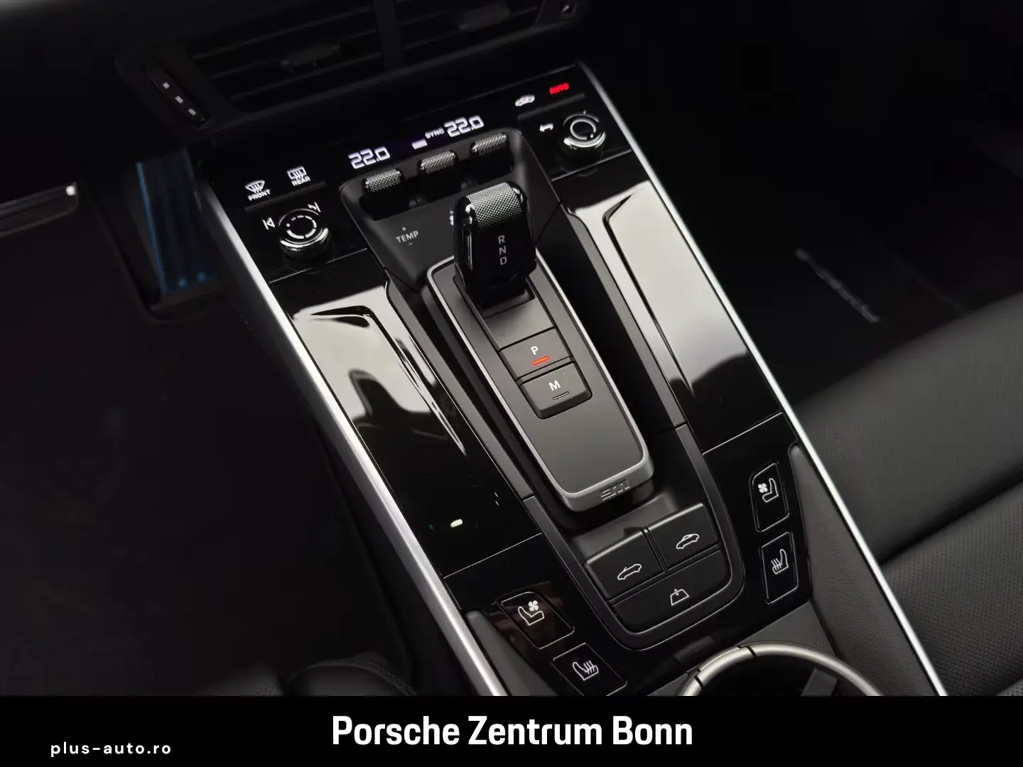 Porsche 992 911 Carrera 4S Cabriolet Surround-View BOSE