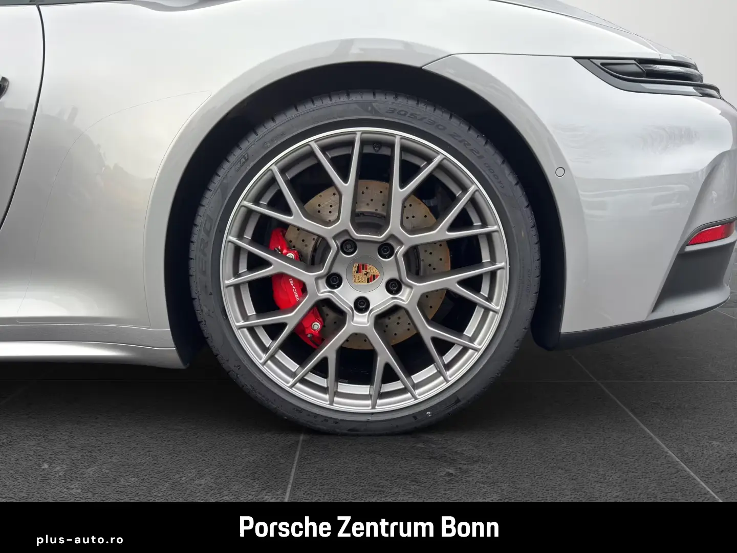 Porsche 992 911 Carrera 4S Cabriolet Surround-View BOSE