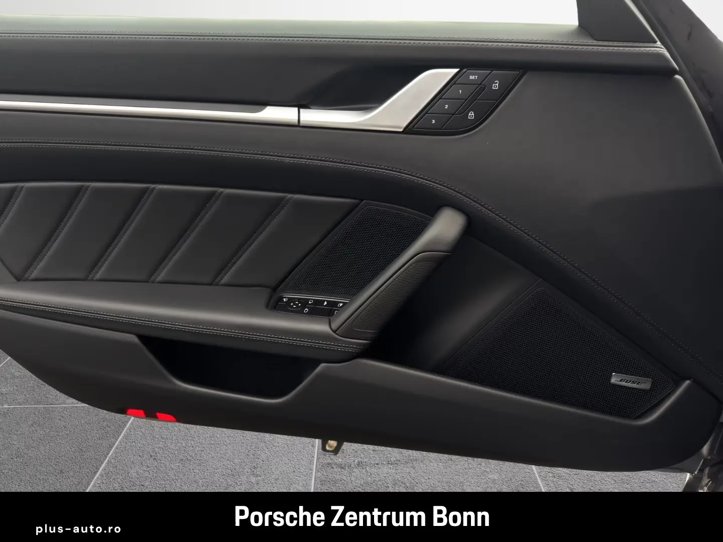 Porsche 992 911 Carrera 4S Cabriolet Surround-View BOSE