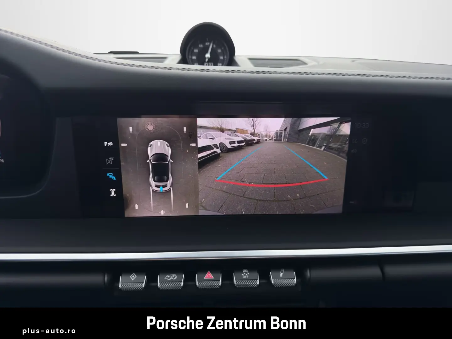 Porsche 992 911 Carrera 4S Cabriolet Surround-View BOSE