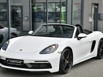 PORSCHE Boxster GTS 4.0 Navi  Carplay  Sitzh.  20 Zoll