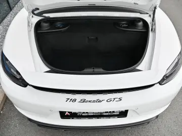 PORSCHE Boxster GTS 4.0 Navi  Carplay  Sitzh.  20 Zoll