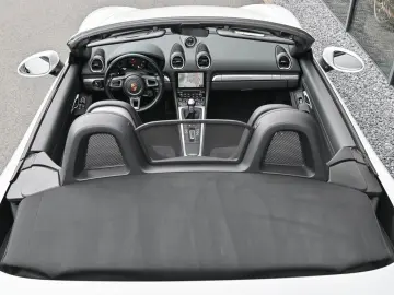 PORSCHE Boxster GTS 4.0 Navi  Carplay  Sitzh.  20 Zoll
