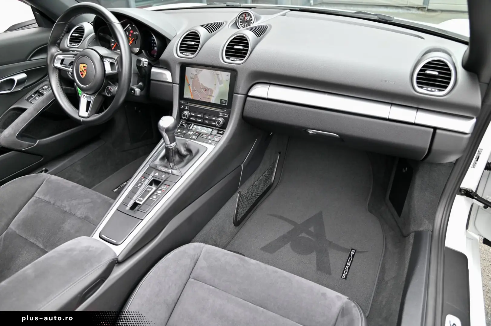 PORSCHE Boxster GTS 4.0 Navi  Carplay  Sitzh.  20 Zoll