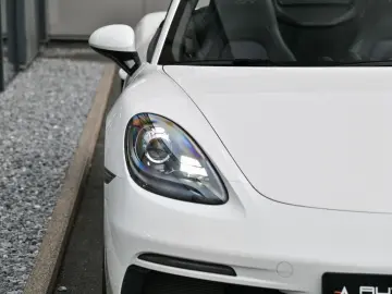 PORSCHE Boxster GTS 4.0 Navi  Carplay  Sitzh.  20 Zoll
