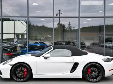 PORSCHE Boxster GTS 4.0 Navi  Carplay  Sitzh.  20 Zoll