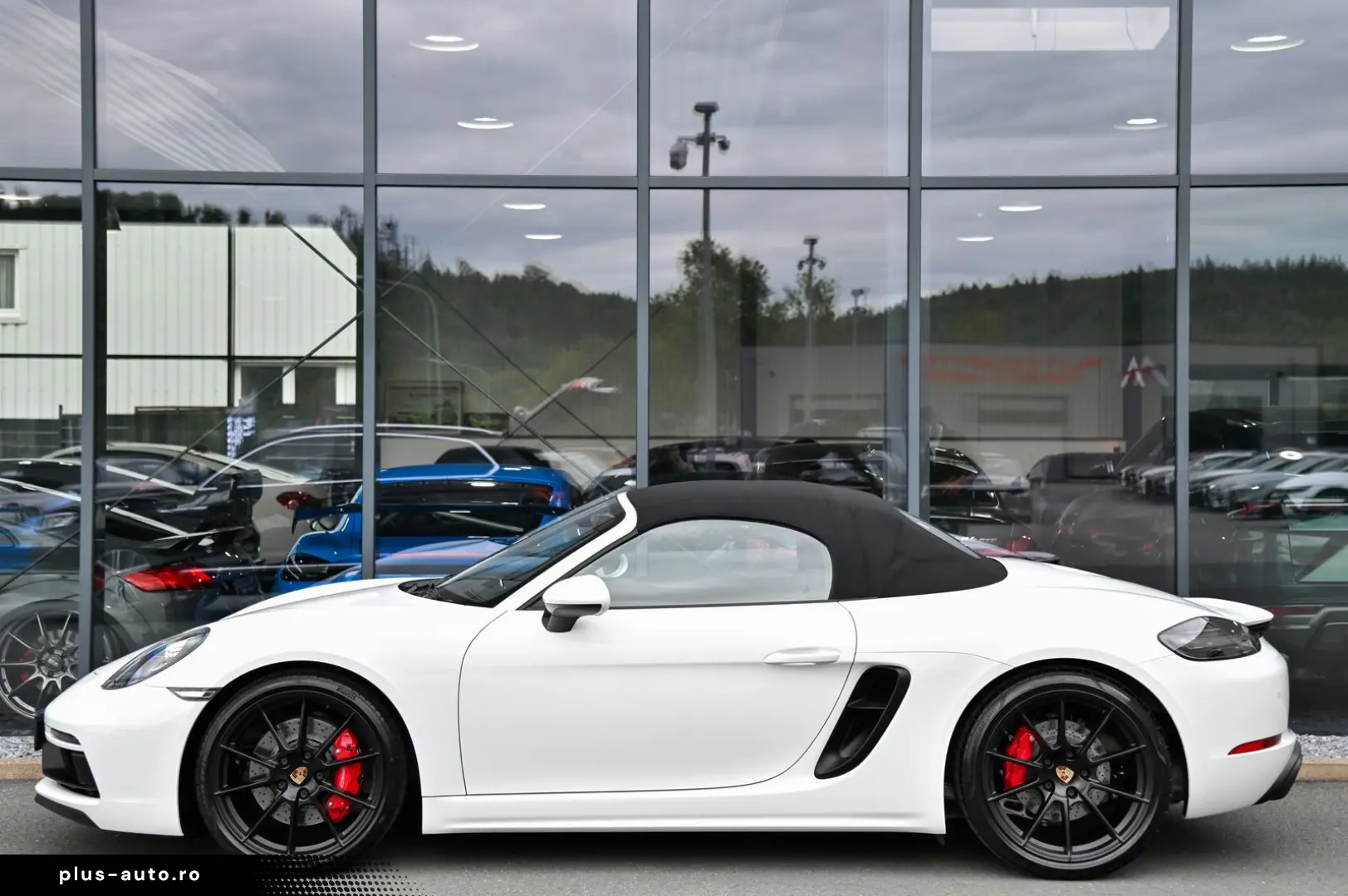 PORSCHE Boxster GTS 4.0 Navi  Carplay  Sitzh.  20 Zoll