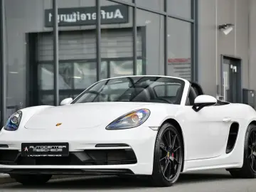 PORSCHE Boxster GTS 4.0 Navi  Carplay  Sitzh.  20 Zoll