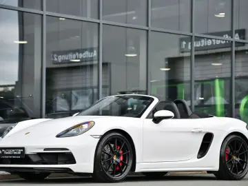 PORSCHE Boxster GTS 4.0 Navi  Carplay  Sitzh.  20 Zoll
