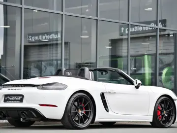 PORSCHE Boxster GTS 4.0 Navi  Carplay  Sitzh.  20 Zoll
