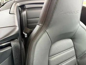 PORSCHE 992 Turbo S Cabrio