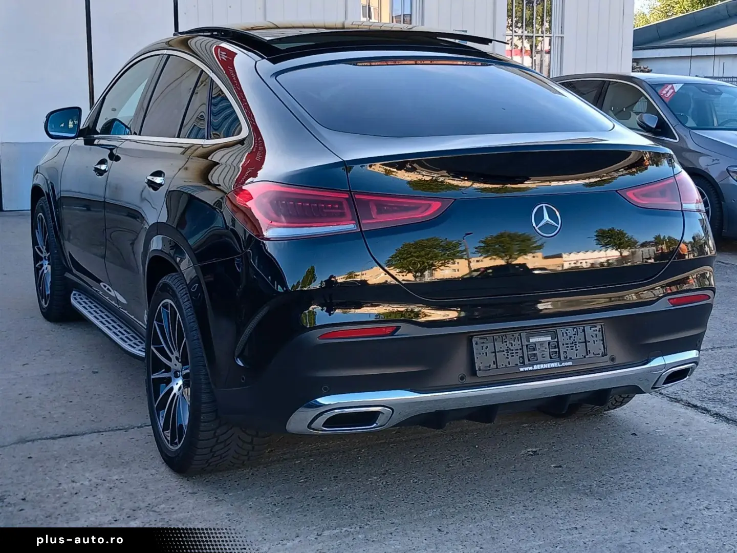 MERCEDES-BENZ GLE400d AMG Coupe 4M_Pano