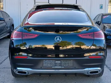 MERCEDES-BENZ GLE400d AMG Coupe 4M_Pano