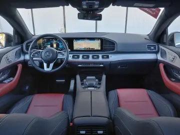 MERCEDES-BENZ GLE400d AMG Coupe 4M_Pano