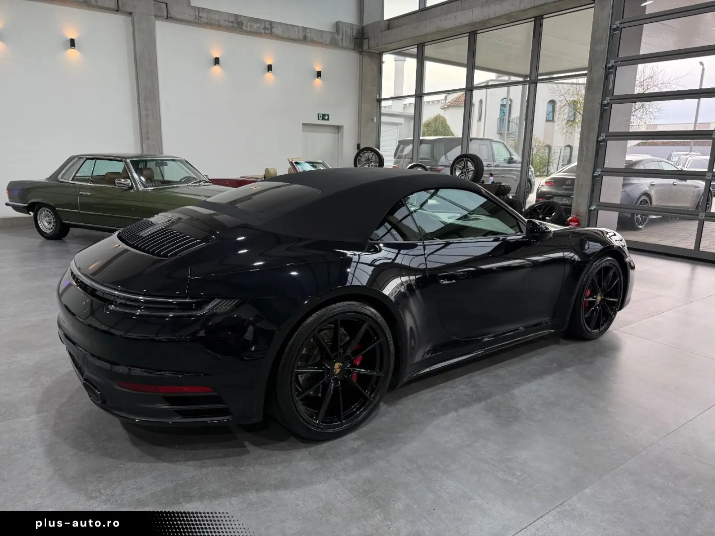 PORSCHE 992 Carrera 4 S Cabriolet Chrono Approved 07.26