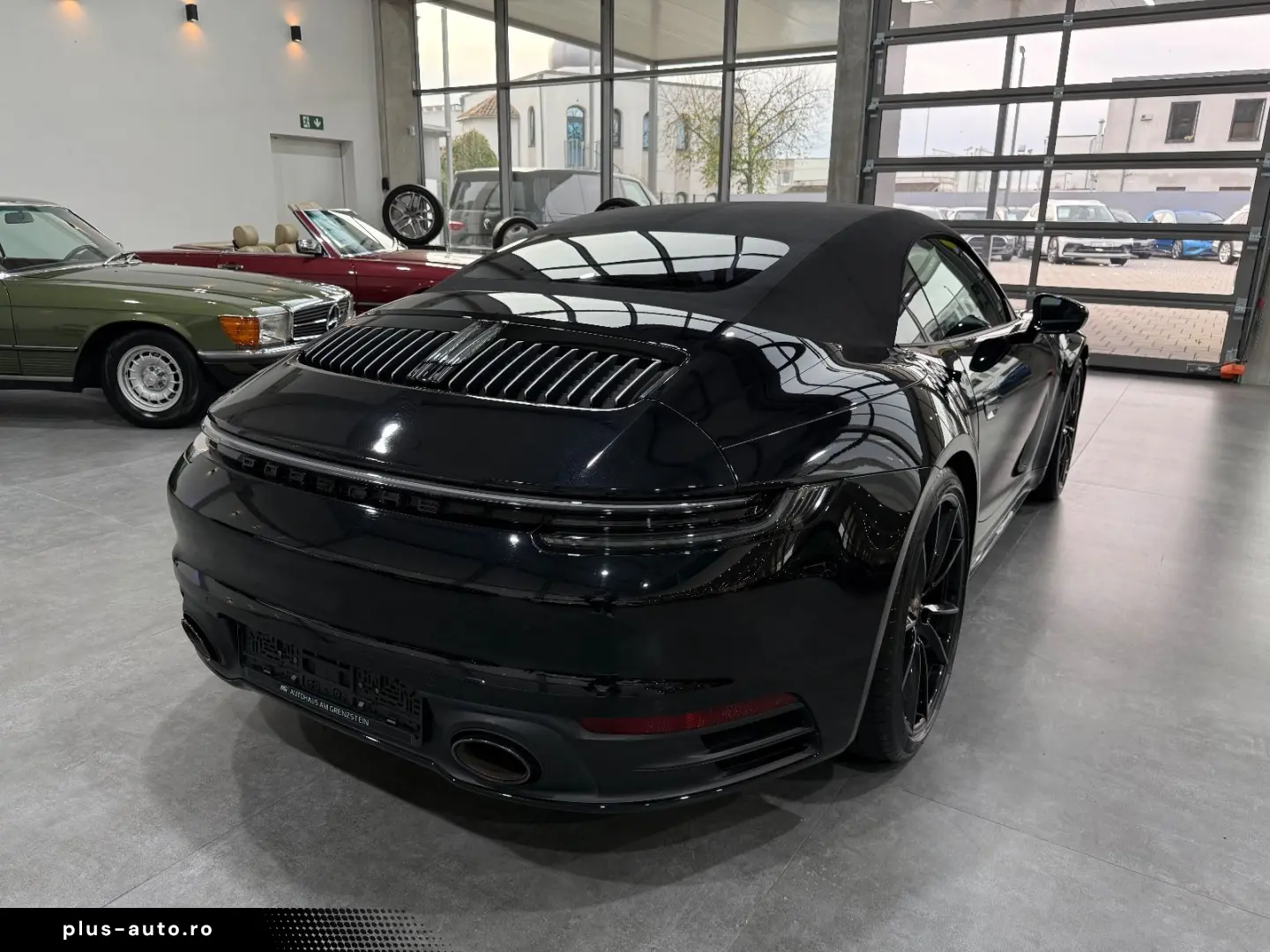 PORSCHE 992 Carrera 4 S Cabriolet Chrono Approved 07.26