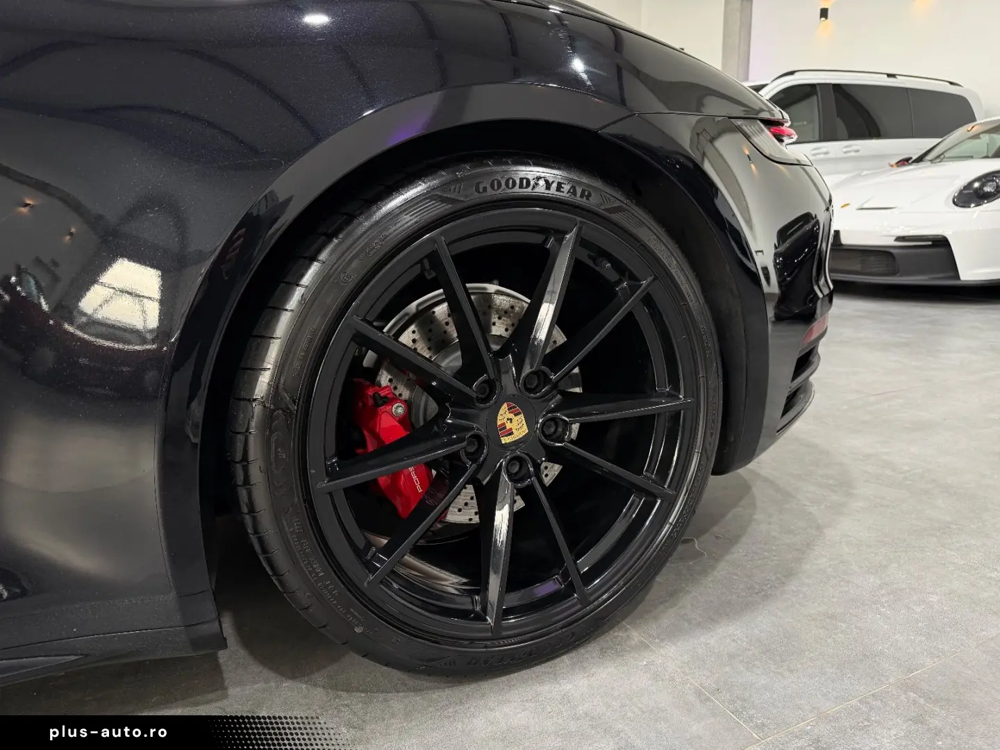 PORSCHE 992 Carrera 4 S Cabriolet Chrono Approved 07.26