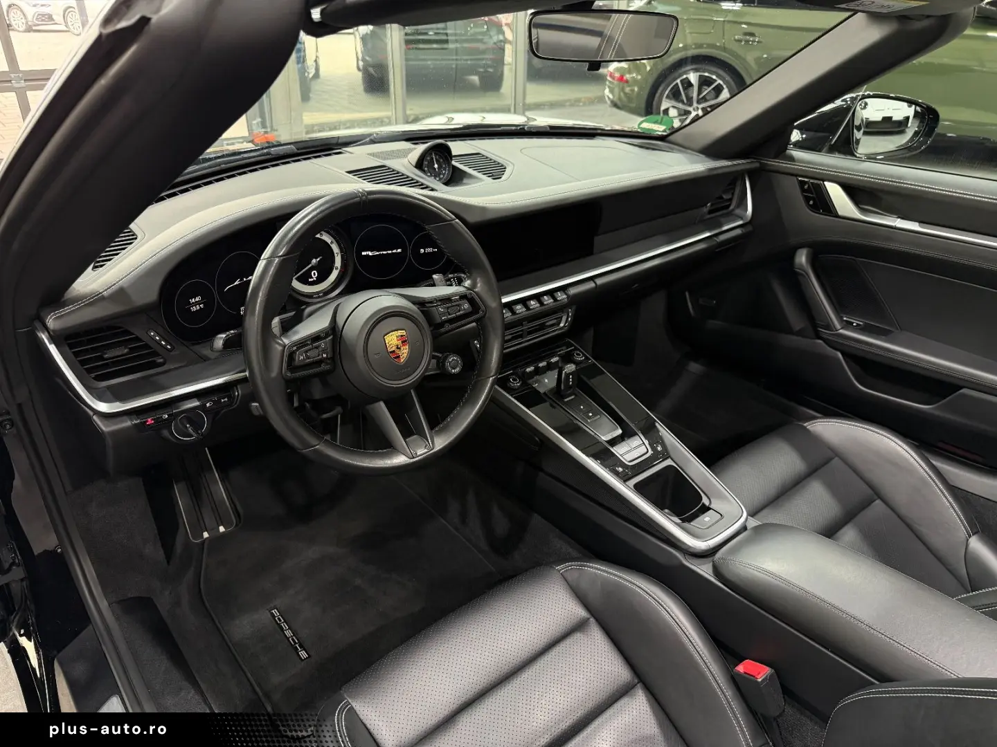 PORSCHE 992 Carrera 4 S Cabriolet Chrono Approved 07.26