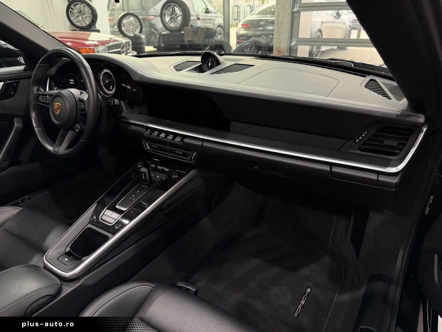 PORSCHE 992 Carrera 4 S Cabriolet Chrono Approved 07.26