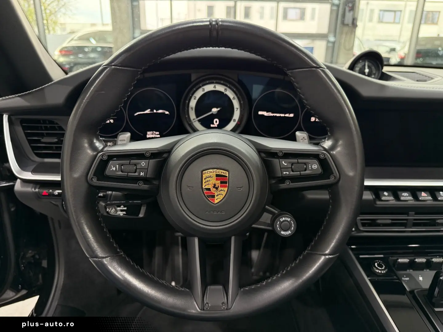 PORSCHE 992 Carrera 4 S Cabriolet Chrono Approved 07.26