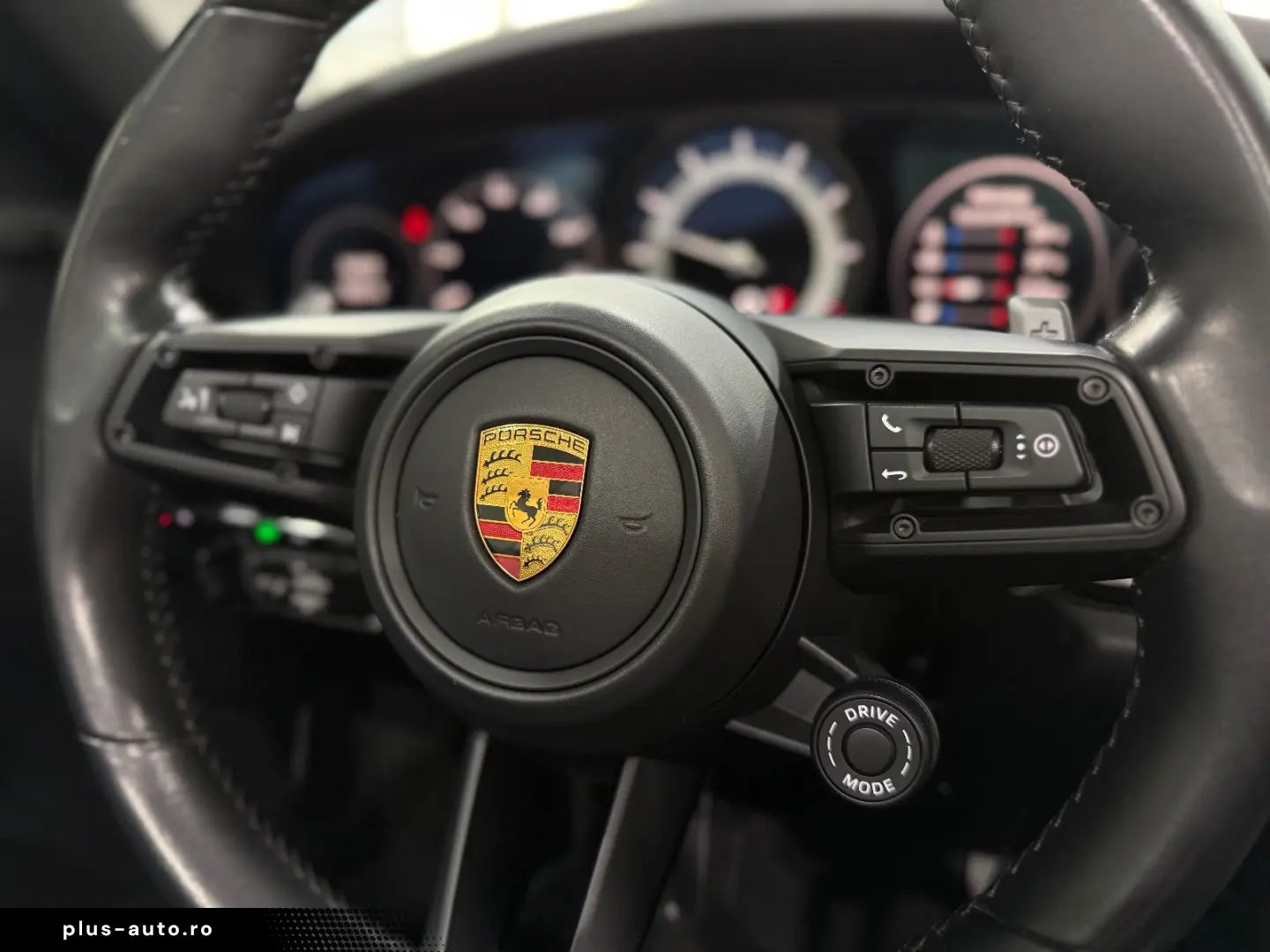 PORSCHE 992 Carrera 4 S Cabriolet Chrono Approved 07.26