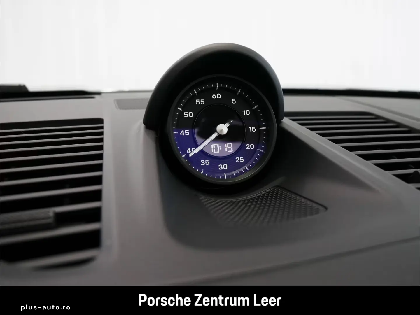 Porsche 911 (992) Carrera S Cabriolet SportDesign Bose C