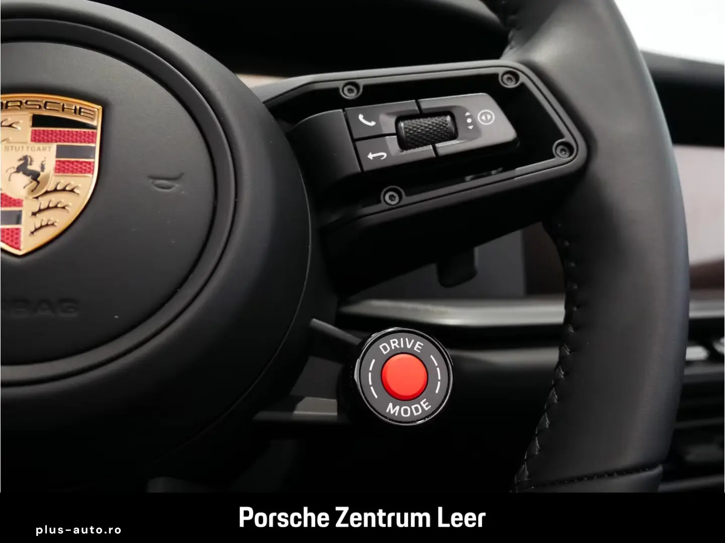 Porsche 911 (992) Carrera S Cabriolet SportDesign Bose C