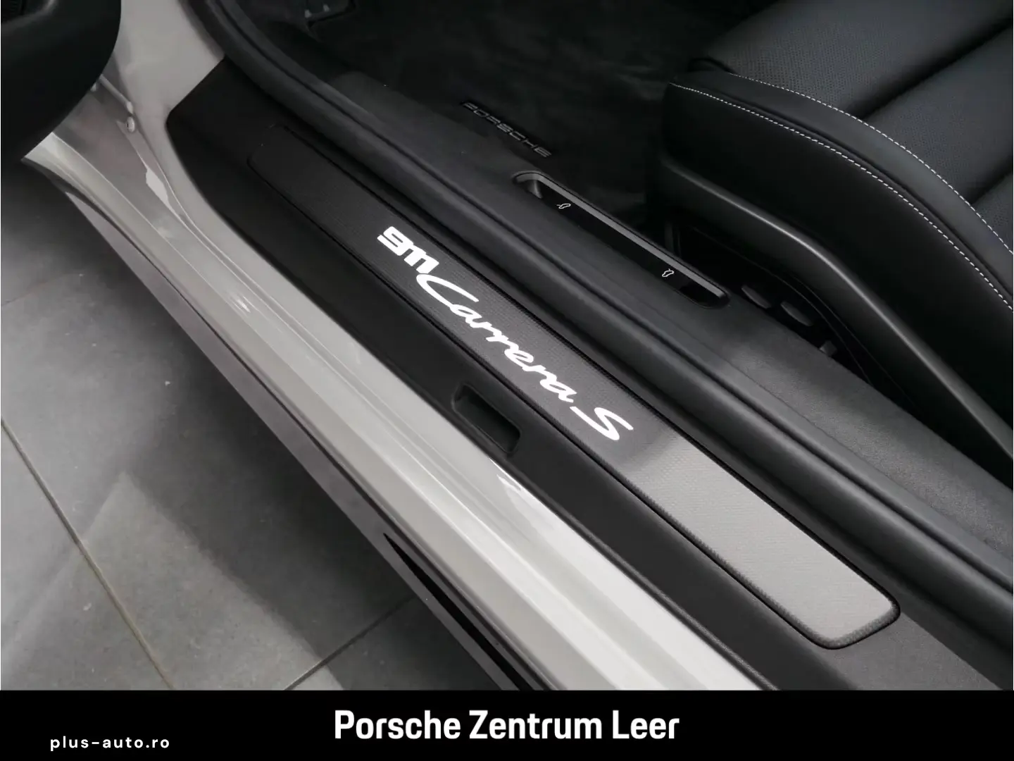 Porsche 911 (992) Carrera S Cabriolet SportDesign Bose C