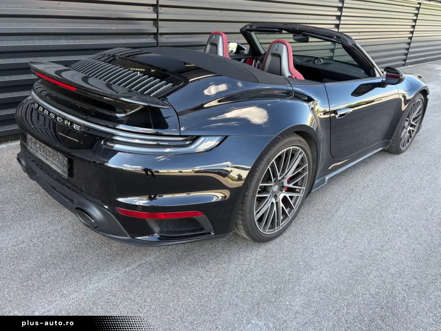 PORSCHE 911 - 992 Turbo Cabrio-LIFT-ABGAS-2.HAND