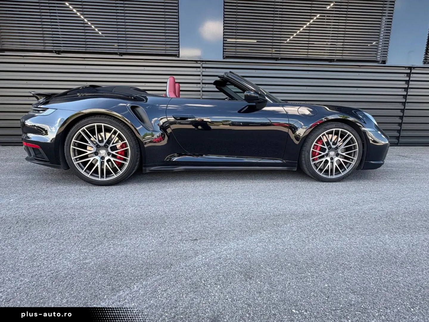 PORSCHE 911 - 992 Turbo Cabrio-LIFT-ABGAS-2.HAND