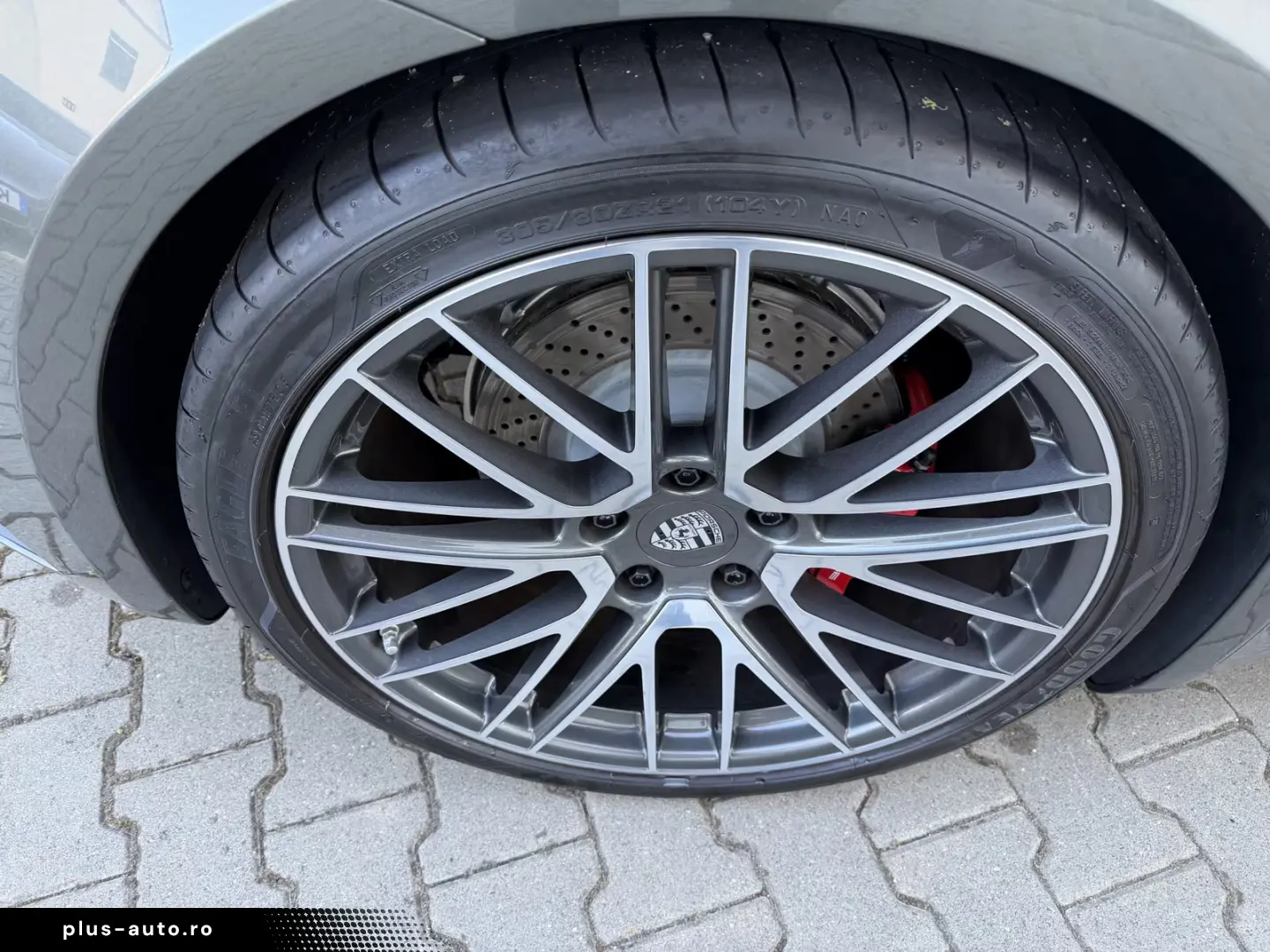 Porsche 992 Carrera S Cabriolet LIFT