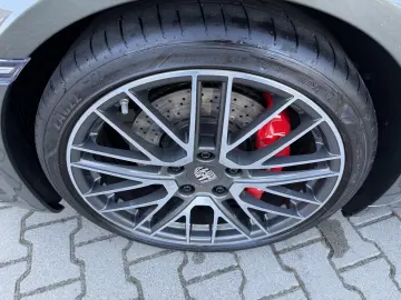 Porsche 992 Carrera S Cabriolet LIFT