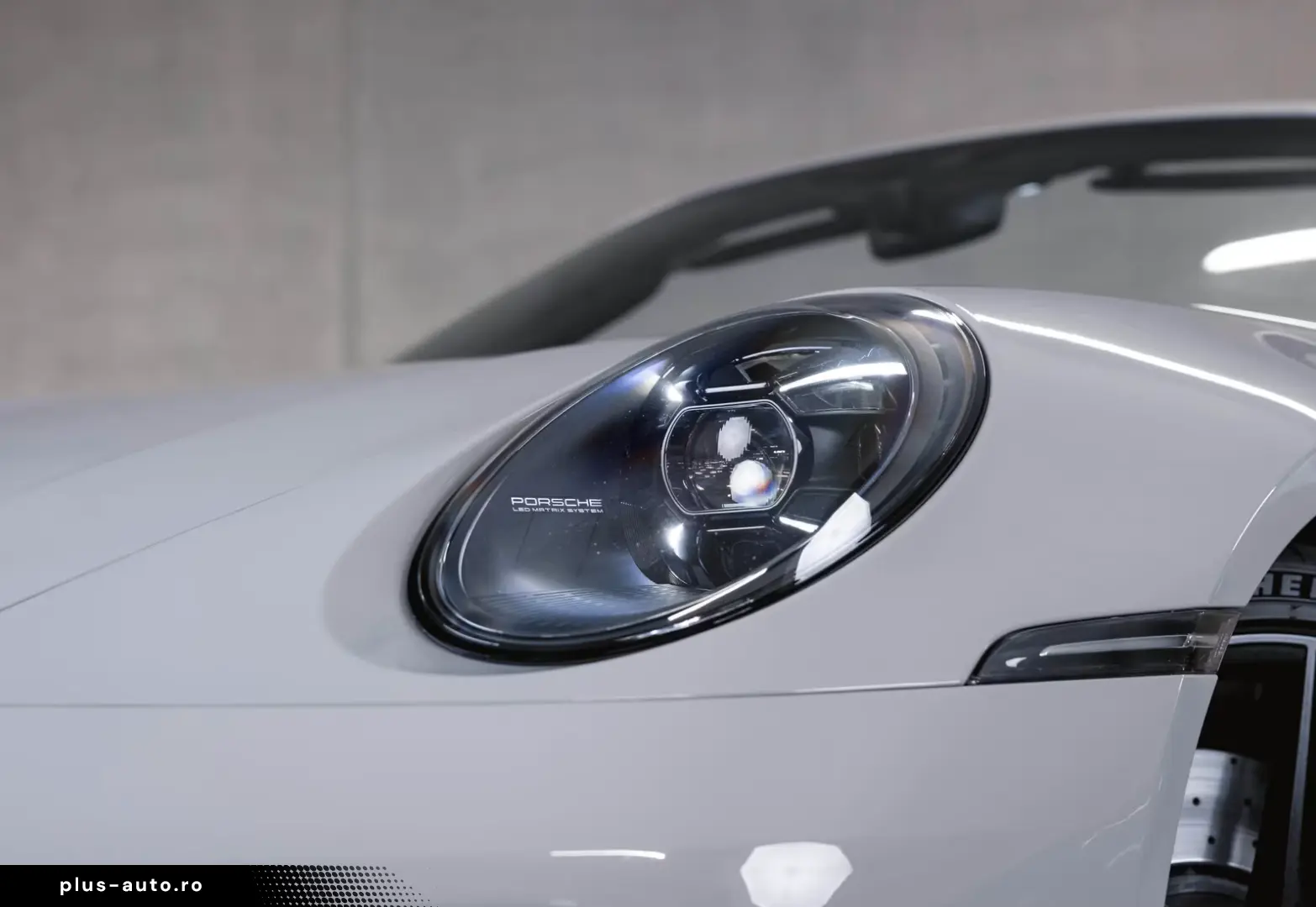 Porsche 992 911 Carrera 4 GTS Liftsystem BOSE