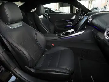 Mercedes-Benz AMG GT 43 HUD 360