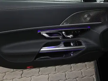 Mercedes-Benz AMG GT 43 HUD 360