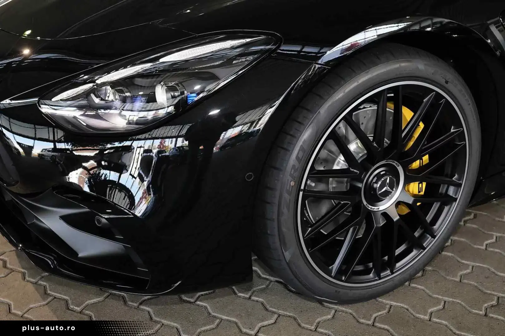Mercedes-Benz AMG GT 43 HUD 360